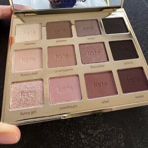 [Tarte] Tartelette in Bloom Amazonian Clay Eye Shadow Palette